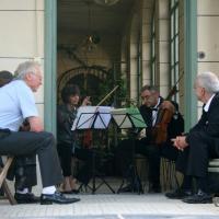 les violonistes pendant la cérémonie